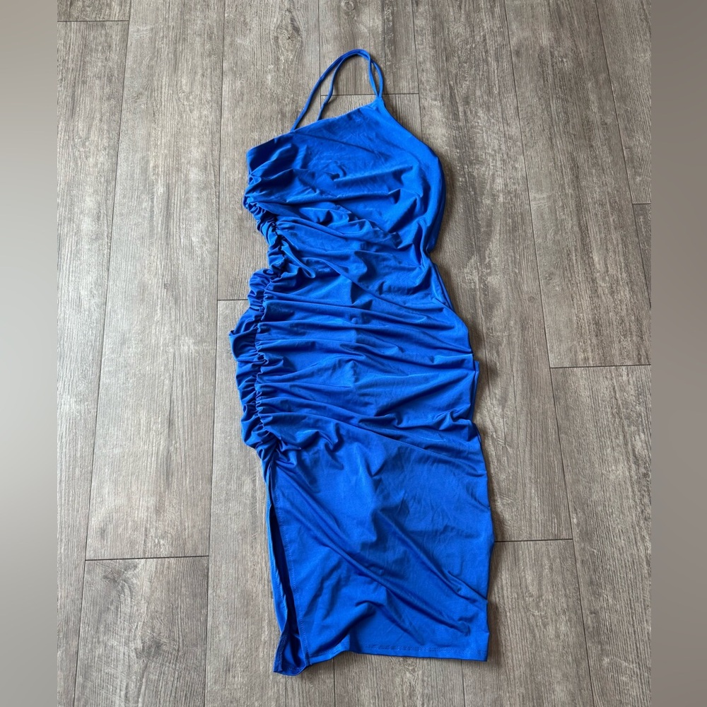 AMTIOUS Vibrant Blue Ruched Dress